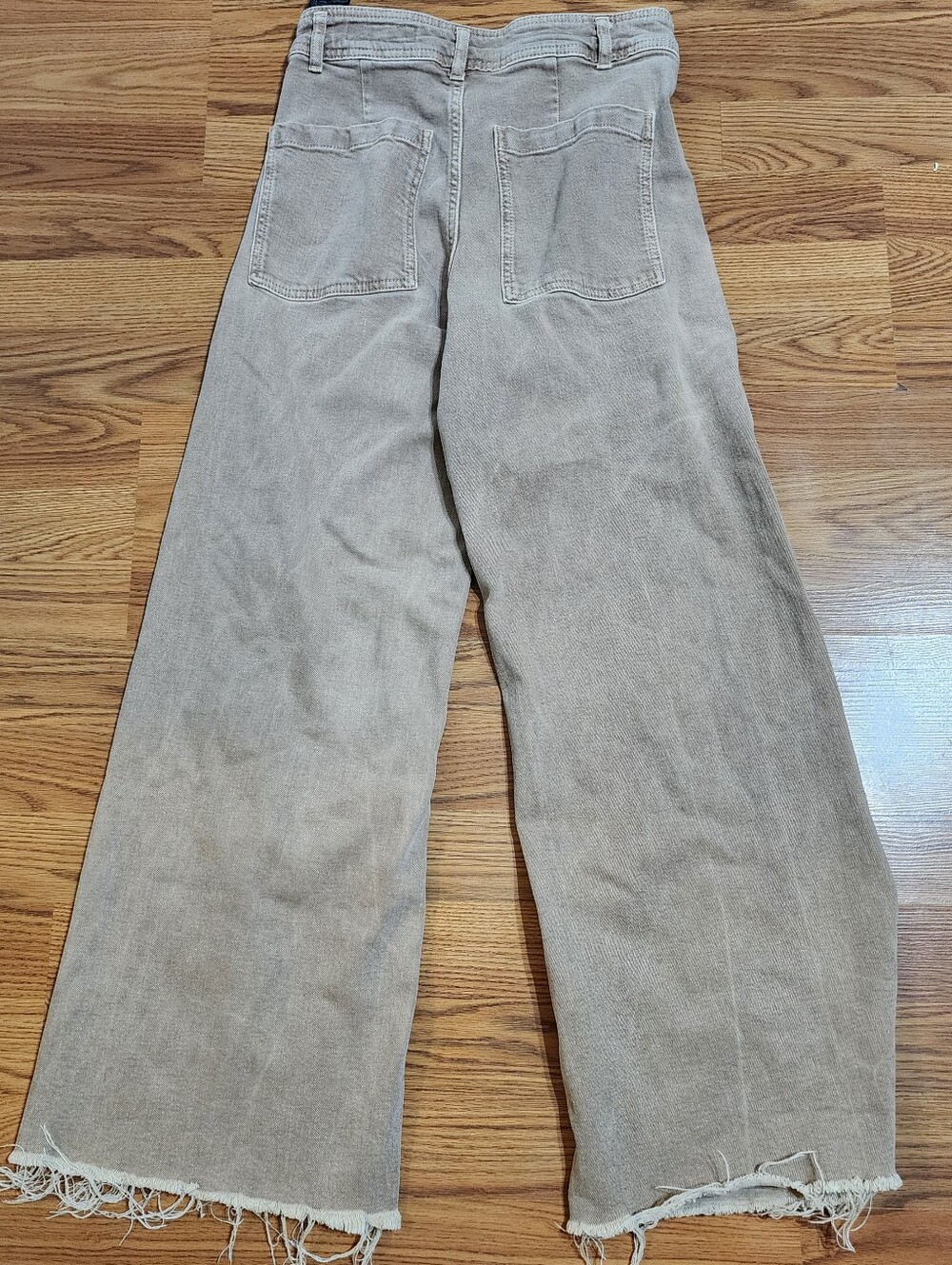Zara High Rise Wide Leg Cropped Jeans Beige Frayed Hem Raw Edge Women's US 4 36 - Picture 2 of 12